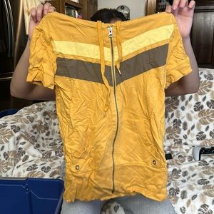 T-shirt with hoodie basically